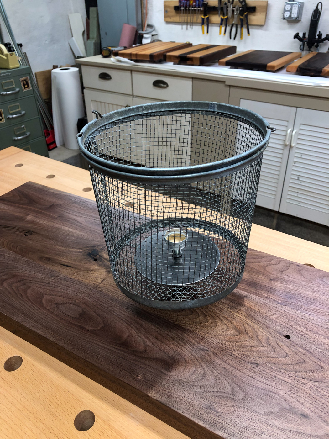 Lighting-fixture-cage-1